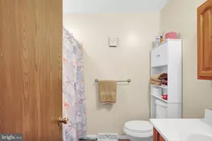 8 Bentley Ct, Reading, PA 19601 - Photo 18