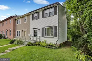 8 Bentley Ct, Reading, PA 19601 - Photo 1