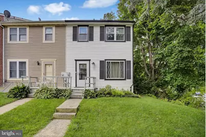 8 Bentley Court, Reading, PA 19601 - Photo 2
