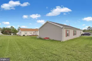 24 Walmont St, Douglassville, PA 19518 - Photo 28
