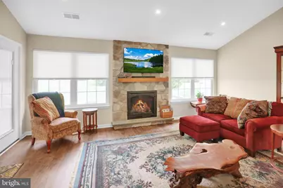 127 Hawthorne Court, Wyomissing, PA 19610 - Photo 4