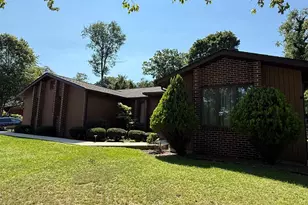 107 Deborah Dr, Wyomissing, PA 19610 - Photo 1