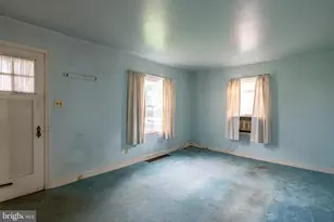 1435 Fayette Ave, Reading, PA 19607 - Photo 6