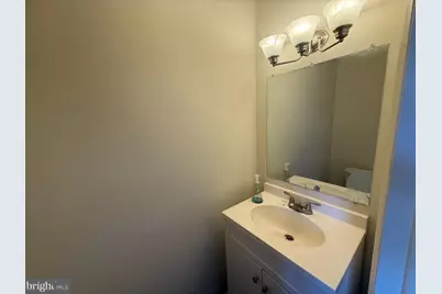 2630 Girard Avenue, West Lawn, PA 19609 - Photo 10