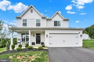 17 Crooked Ct, Reading, PA 19606 - Photo 1