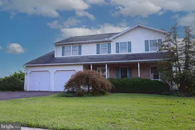 304 Cameron Drive, Douglassville, PA 19518 - Photo 4