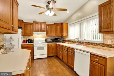 119 Allison Place, Blandon, PA 19510 - Photo 6