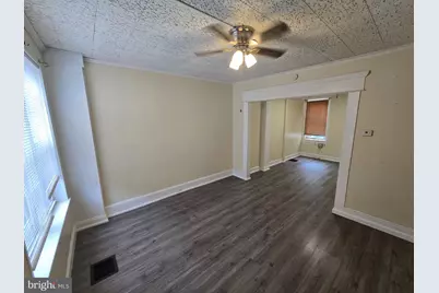 330 Moss Street, Reading, PA 19604 - Photo 2