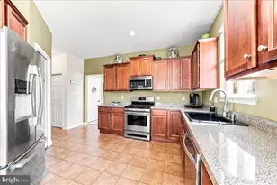1534 Lexington Way, Morgantown, PA 19543 - Photo 8