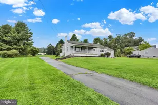36 Antietam Rd, Temple, PA 19560 - Photo 4