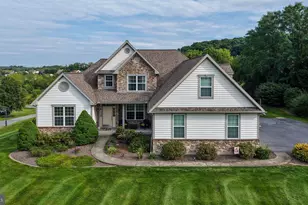 231 Hawkview Ct, Mohrsville, PA 19541 - Photo 20