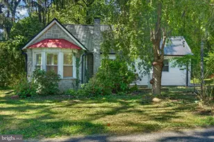 21 Silver Swallow Rd, Reading, PA 19606 - Photo 1