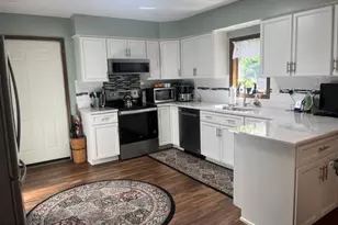 412 Russell Ave, Douglassville, PA 19518 - Photo 6