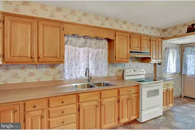 1445 Church, Reading, PA 19601 - Photo 10