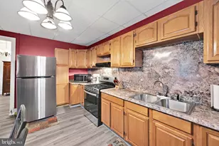 614 N 3rd St, Reading, PA 19601 - Photo 14