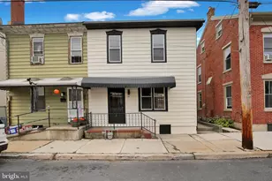 41 W Washington St, Fleetwood, PA 19522 - Photo 1