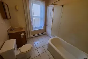638 N 2nd St, Reading, PA 19601 - Photo 6