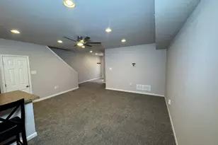 832 Woodchuck Ln, Reading, PA 19606 - Photo 6