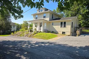 26 Clayton Ave, Hamburg, PA 19526 - Photo 1