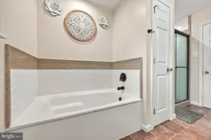 4 Aspen Ct, Douglassville, PA 19518 - Photo 12