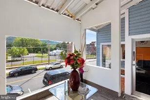 708 N 6th St, Reading, PA 19601 - Photo 20