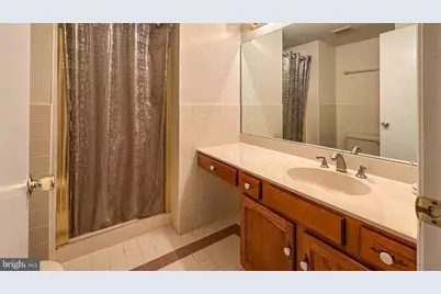 109 Valley Greene Cr, Wyomissing, PA 19610 - Photo 16