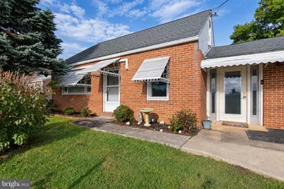 1082 W Leesport Road, Leesport, PA 19533 - Photo 1