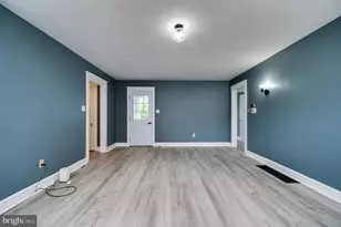 3822 Raymond St, Reading, PA 19605 - Photo 6