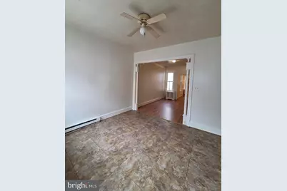 219 Mulberry Street, Reading, PA 19604 - Photo 2
