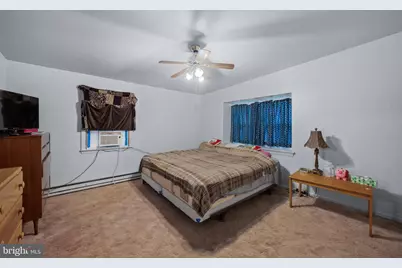 1126 N Front Street, Reading, PA 19601 - Photo 22