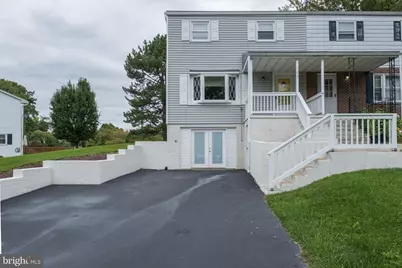 129 Wernersville Boulevard, Wernersville, PA 19565 - Photo 1