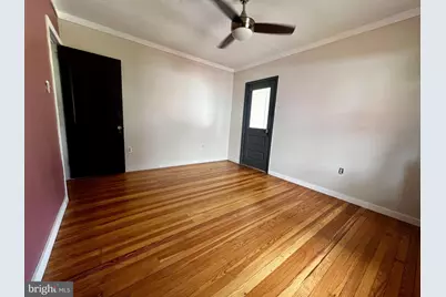 2123 Fairview Street, Reading, PA 19609 - Photo 8