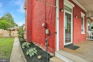 32 S Elm St, Robesonia, PA 19551 - Photo 4