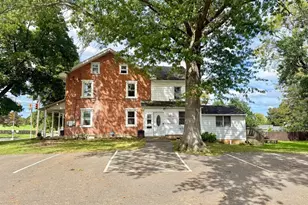 1205 Old Swede Rd, Douglassville, PA 19518 - Photo 4