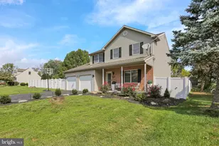 4339 Stoudts Ferry Bridge Rd, Reading, PA 19605 - Photo 1
