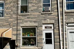 923 Cotton St, Reading, PA 19602 - Photo 1