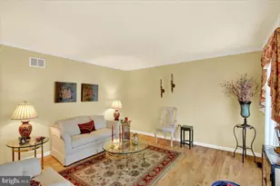 300 Elizabeth Dr, Sinking Spring, PA 19608 - Photo 14