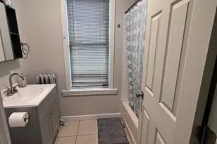 732 N 10th St, Reading, PA 19604 - Photo 10