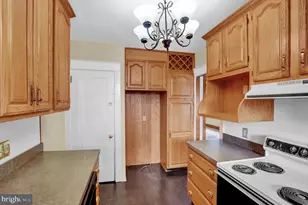 1708 Olive St, Reading, PA 19604 - Photo 12