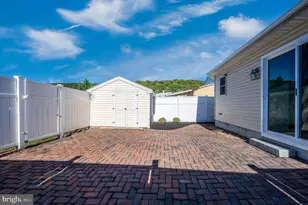 220 Woodland Ave, Reading, PA 19606 - Photo 30