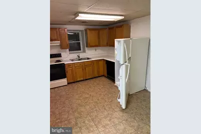 24 N 3rd Street #D, Womelsdorf, PA 19567 - Photo 6
