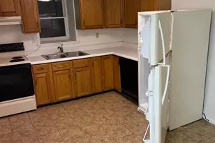 24 N 3rd St, Womelsdorf, PA 19567 - Photo 6