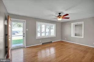 832 Fritz Ave, Reading, PA 19607 - Photo 6