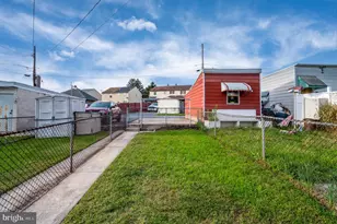 13 Bernhart Ave, Reading, PA 19605 - Photo 32