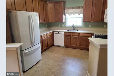 120 Village Drive, Blandon, PA 19510 - Photo 6