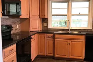 913 Brighton Ave, Reading, PA 19606 - Photo 10