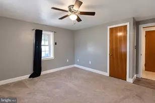 10 Hoch Rd, Oley, PA 19547 - Photo 8