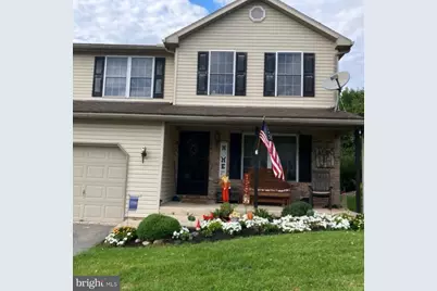 355 Oneida Drive, Reading, PA 19608 - Photo 2