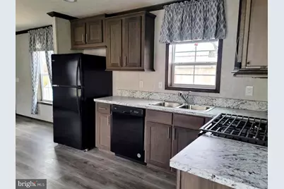 6801 Penn Avenue #4, Wernersville, PA 19565 - Photo 2
