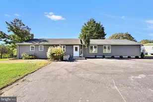 1861 Tower Rd, Mohrsville, PA 19541 - Photo 6
